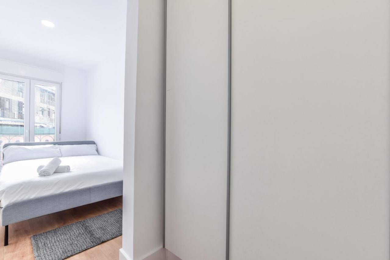 Apartamentos Reformados En Metro Pacifico Alquiler Temporal Madrid Luaran gambar