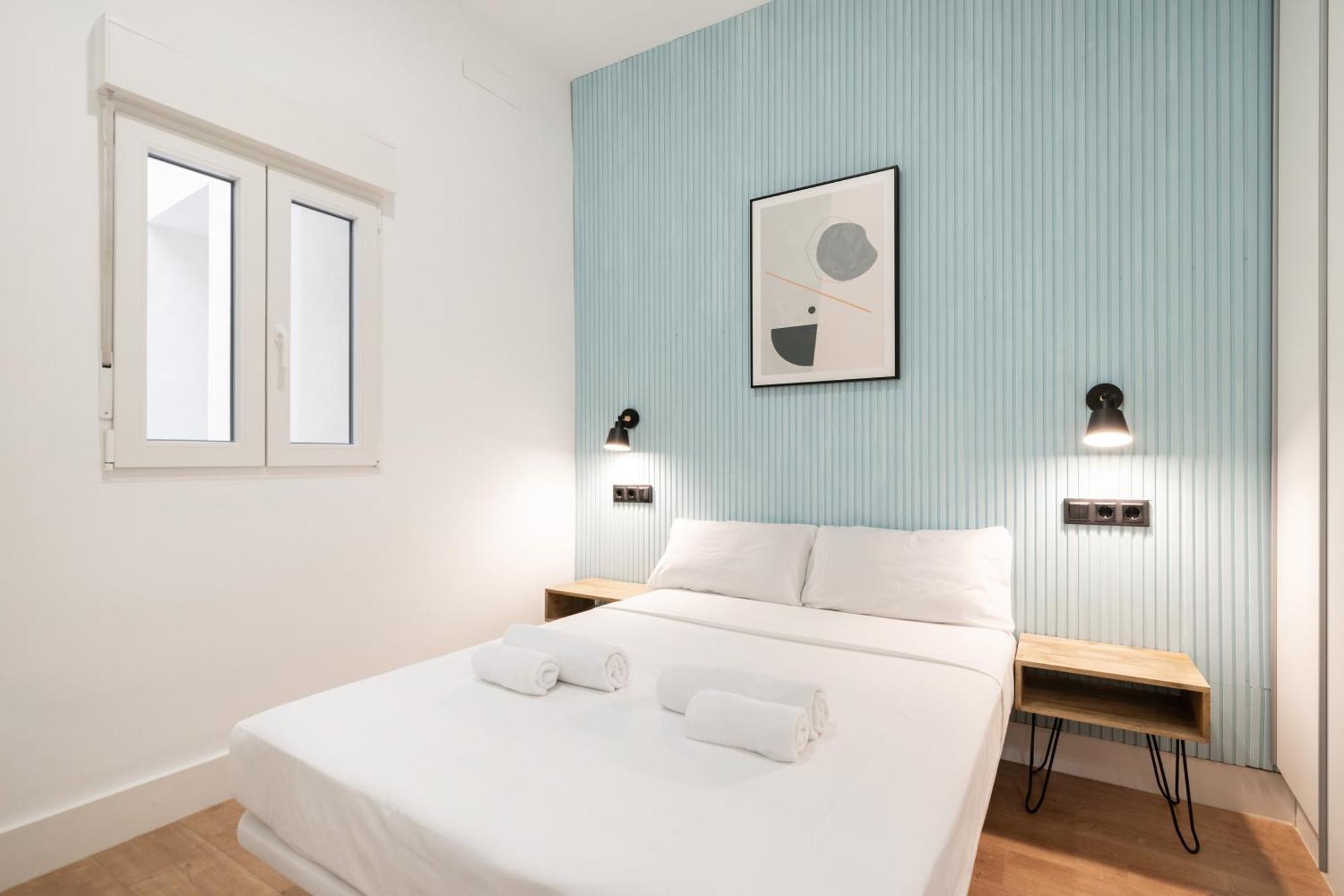 Apartamentos Reformados En Metro Pacifico Alquiler Temporal Madrid Luaran gambar