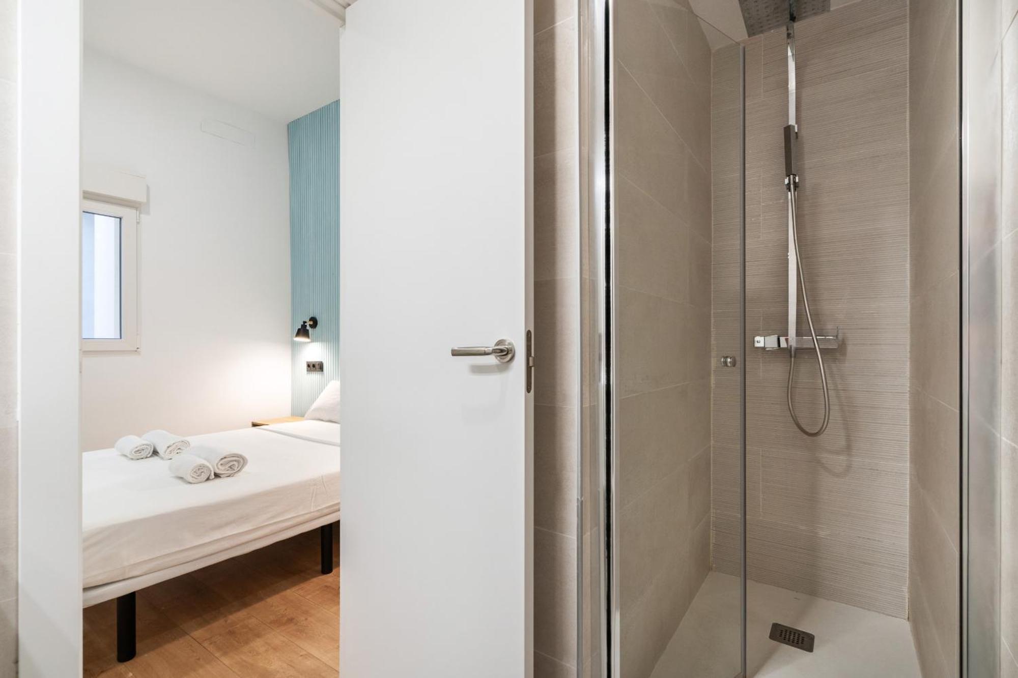 Apartamentos Reformados En Metro Pacifico Alquiler Temporal Madrid Luaran gambar