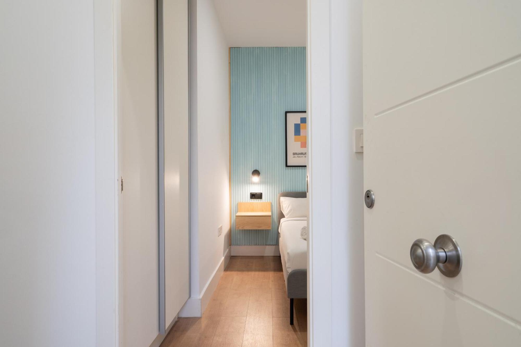 Apartamentos Reformados En Metro Pacifico Alquiler Temporal Madrid Luaran gambar